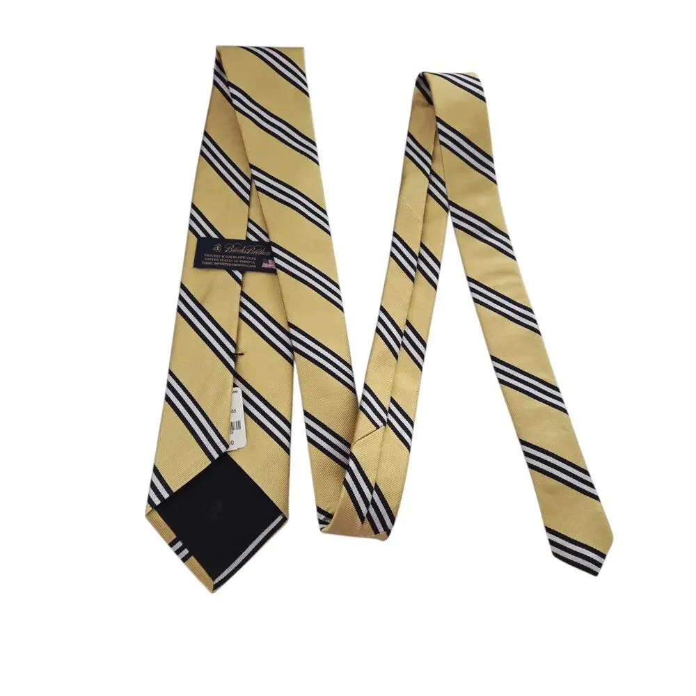 NEW Brooks Brothers 100% Silk Tie Striped Business Formal Wedding